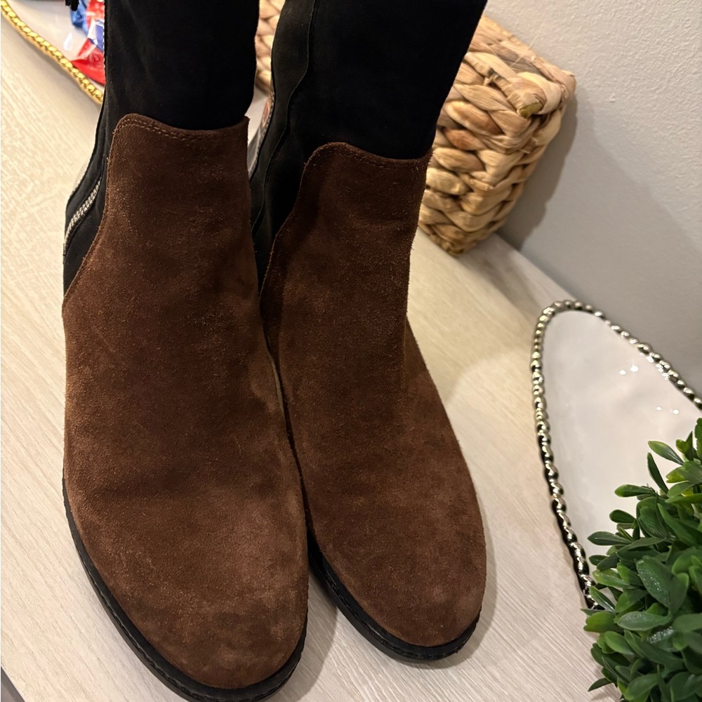 Via Spiga Black and Brown Heeled Boots - Picture 2 of 5